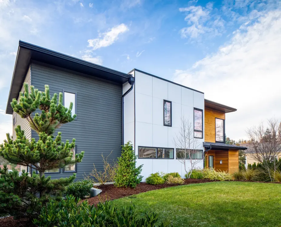 How To Give Your Home S Exterior A Modern Or Contemporary Look   Modern Siding Styles 01 927x749 